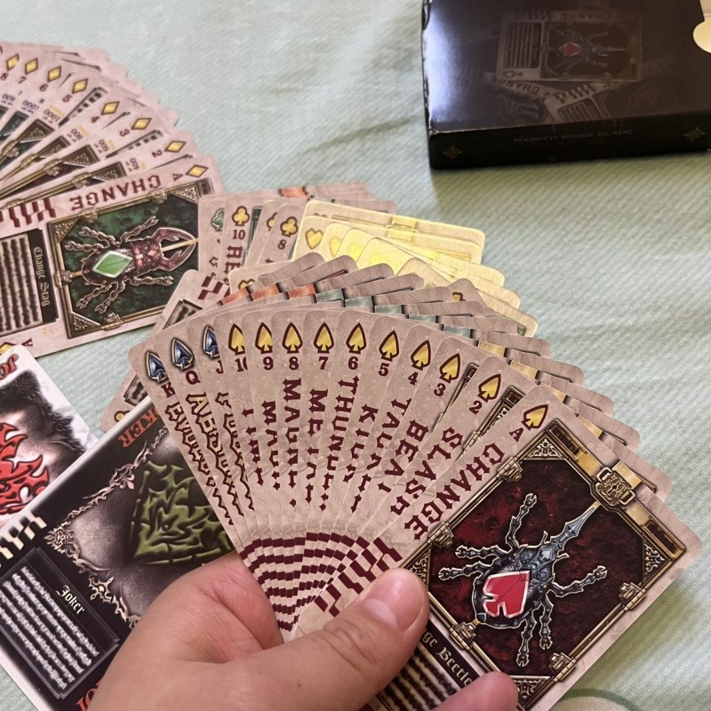 バンダイ仮面ライダーアニメキャラクターの創造的な個性のトラン - Party Family Games のレビューと価格